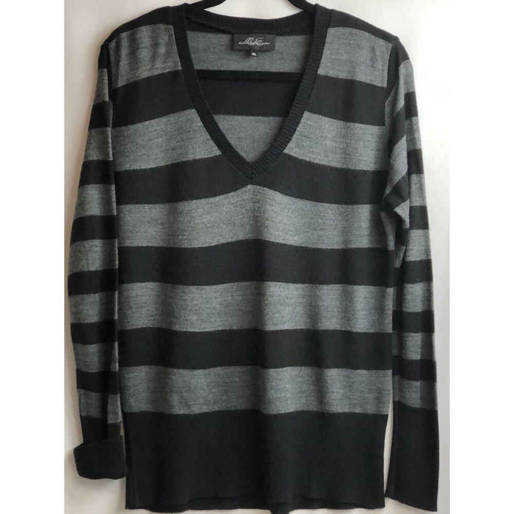 CC Collection Sweater Women Size XL Black Gray Striped V Neck Pullover Workwear